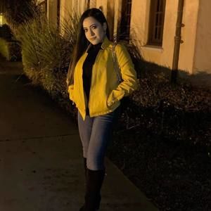 Meet your Posher, Abril